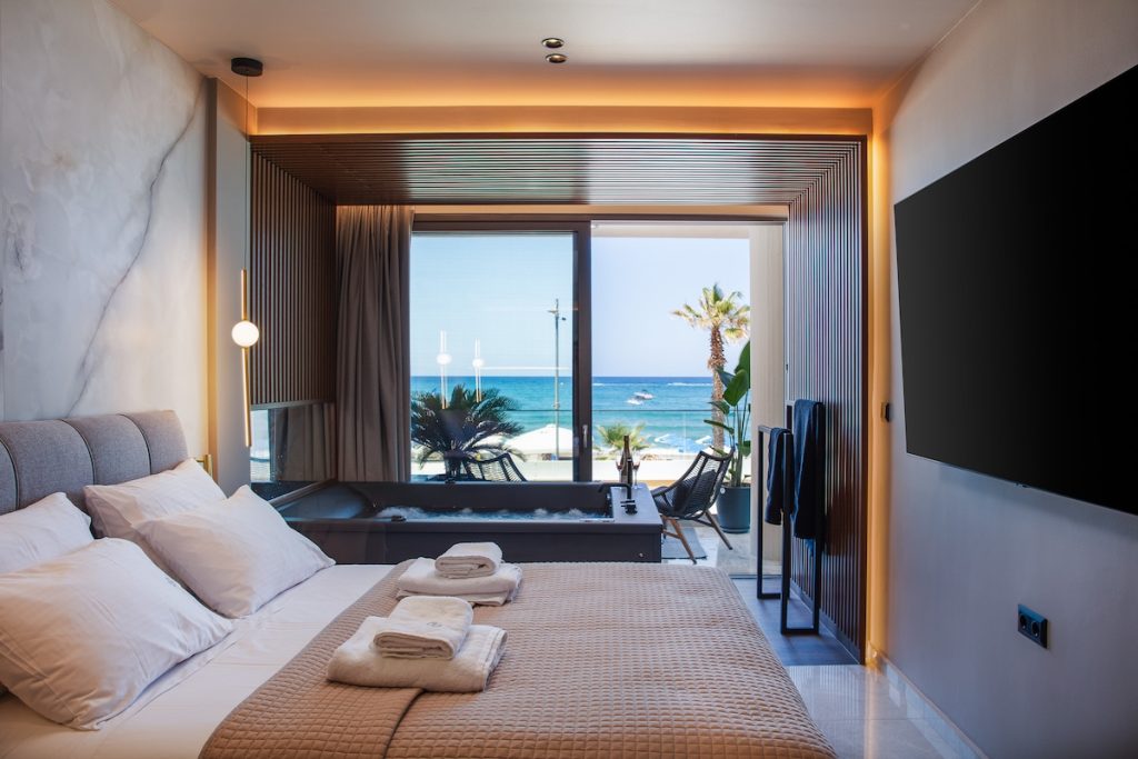 Sea View Suite with Indoor Jacuzzi