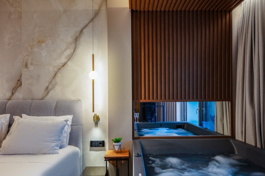 Sea View Suite with Indoor Jacuzzi