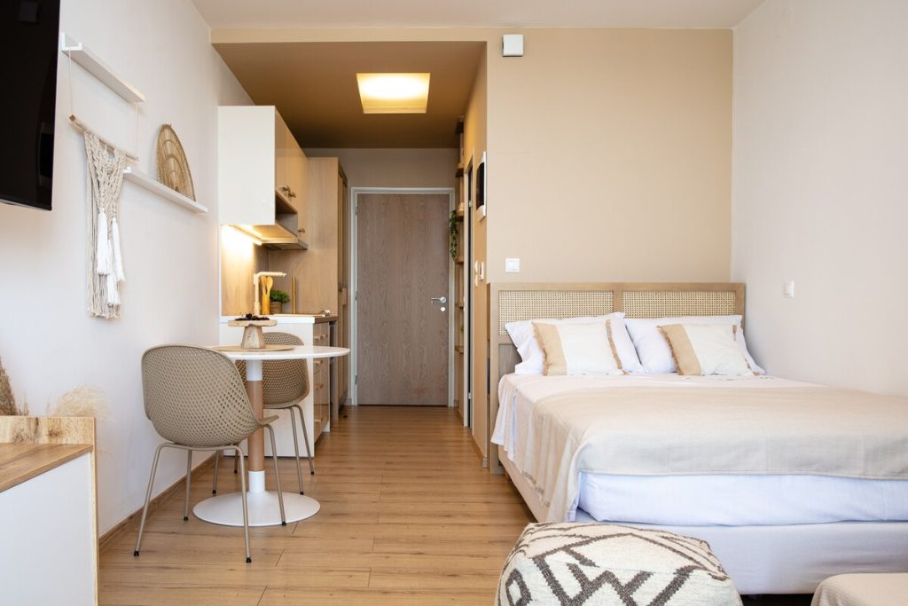 Modern Sea View Studio