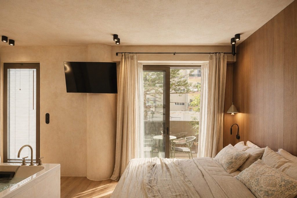 Elegant Beachfront Suite with Indoor Jacuzzi