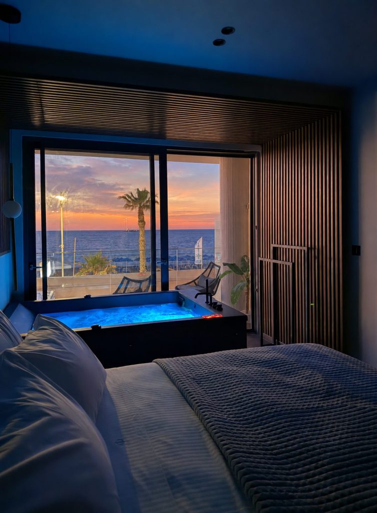 Sea View Suite with Indoor Jacuzzi
