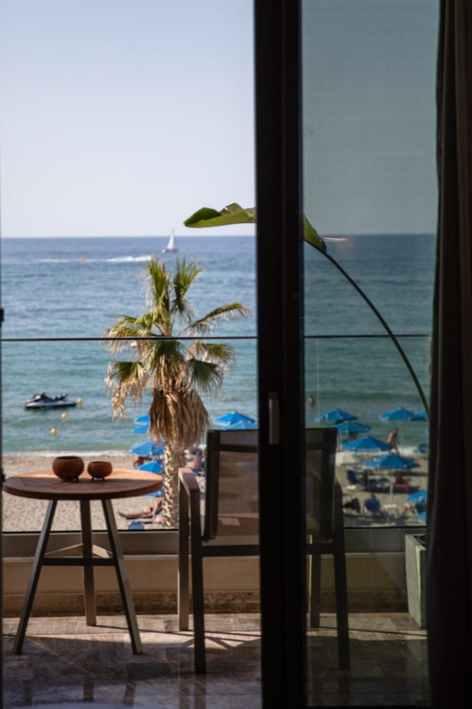 Modern Sea View Studio